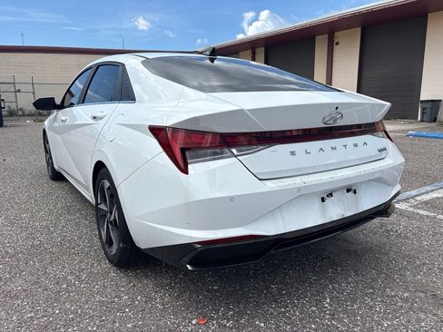 Used 2023 Hyundai Elantra Limited FWD image 5