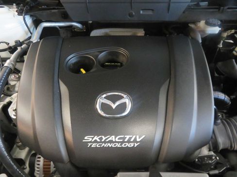 Used 2018 MAZDA CX-5 Touring FWD image 47