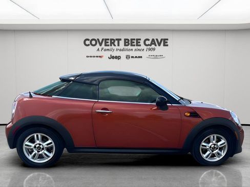 Used 2013 MINI Cooper Coupe Base image 10