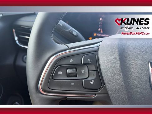 Used 2026 Buick Envista Sport Touring w/ Convenience I Package FWD image 17