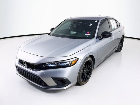 Used 2024 Honda Civic Sport image 4