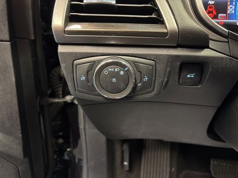 Used 2020 Ford Fusion SEL image 25