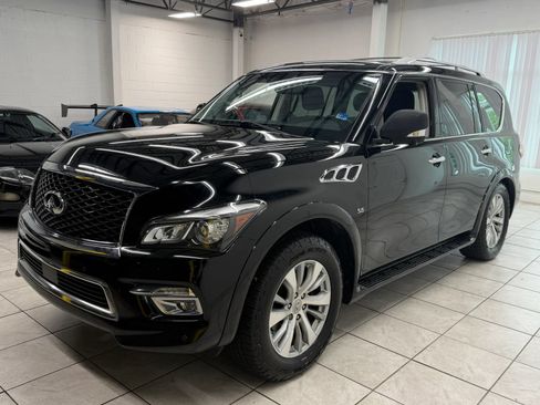 Used 2017 INFINITI QX80 4WD w/ Driver Assistance Package image 3