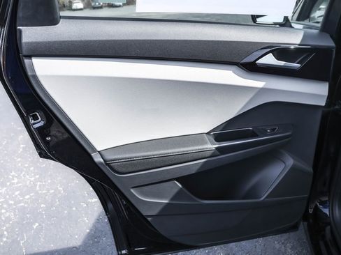 New 2025 Volkswagen Taos S image 31