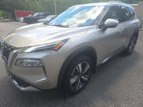Used 2023 Nissan Rogue Platinum w/ Platinum Premium Package FWD image 1