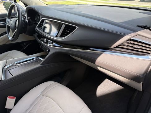Used 2023 Buick Enclave Avenir w/ Avenir Technology Package FWD image 13