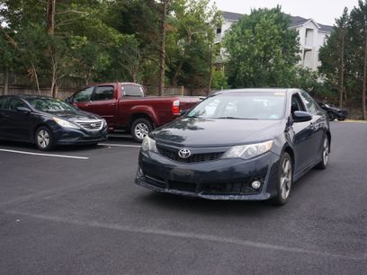 Used 2013 Toyota Camry SE