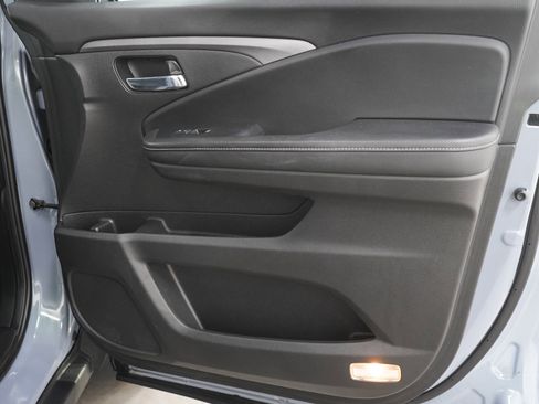Used 2022 Honda Ridgeline RTL-E image 9