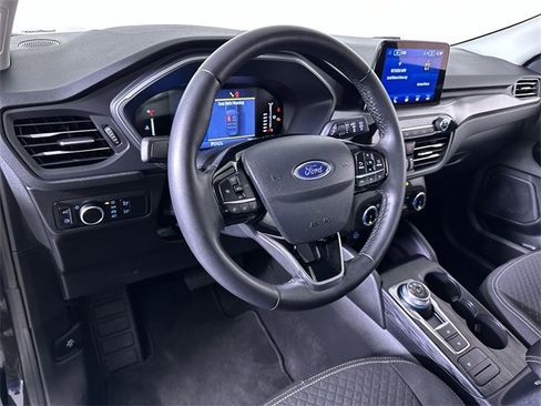 Used 2023 Ford Escape Active image 10