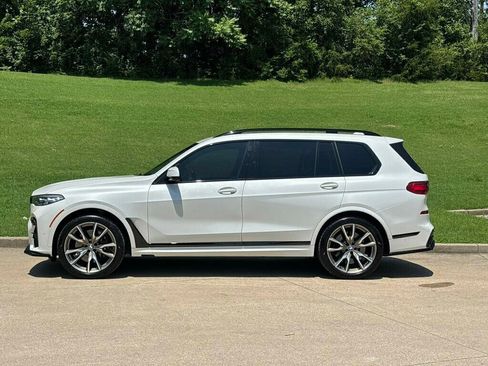 Used 2021 BMW X7 M50i w/ Dynamic Handling Package AWD/4WD image 7