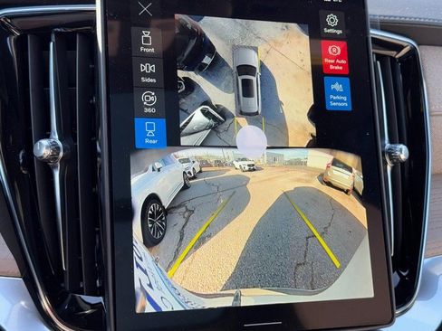 New 2026 Volvo XC90 T8 Plus w/ Protection Package image 14