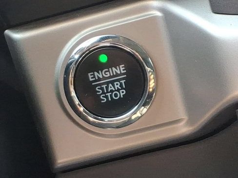 Used 2022 Ford F150 XLT w/ Equipment Group 302A High AWD/4WD image 20