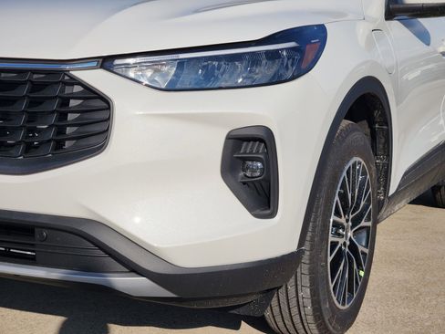 New 2025 Ford Escape Base image 7