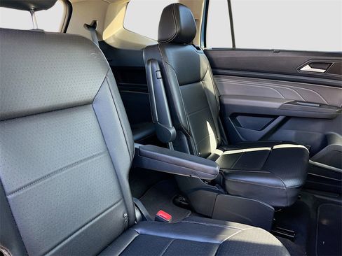 Used 2022 Volkswagen Atlas SE image 29