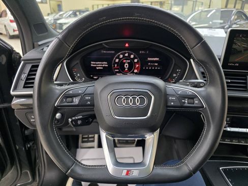 Used 2020 Audi SQ5 Prestige w/ Prestige Package AWD/4WD image 31