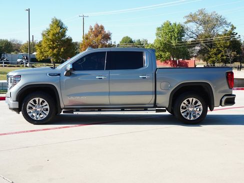 Used 2025 GMC Sierra 1500 Denali image 2