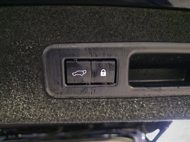 Used 2021 Lexus RX 350L Premium w/ Premium Package AWD/4WD image 12