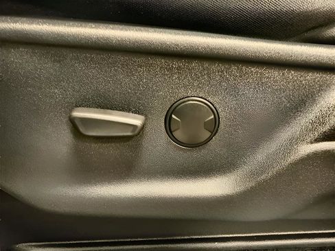 Used 2025 Ford F150 XLT w/ Equipment Group 301A Standard image 6