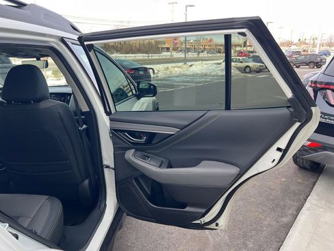 Used 2023 Subaru Outback Onyx Edition image 40