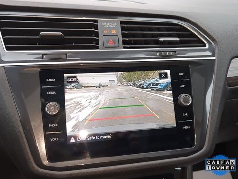 Used 2023 Volkswagen Tiguan SEL R-Line image 20