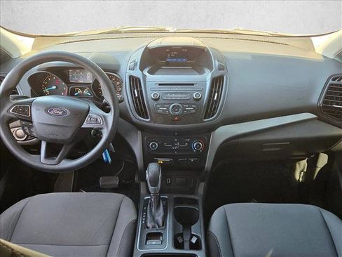 Used 2017 Ford Escape S image 17