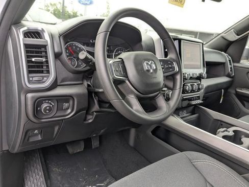 New 2026 RAM 1500 Express AWD/4WD image 20