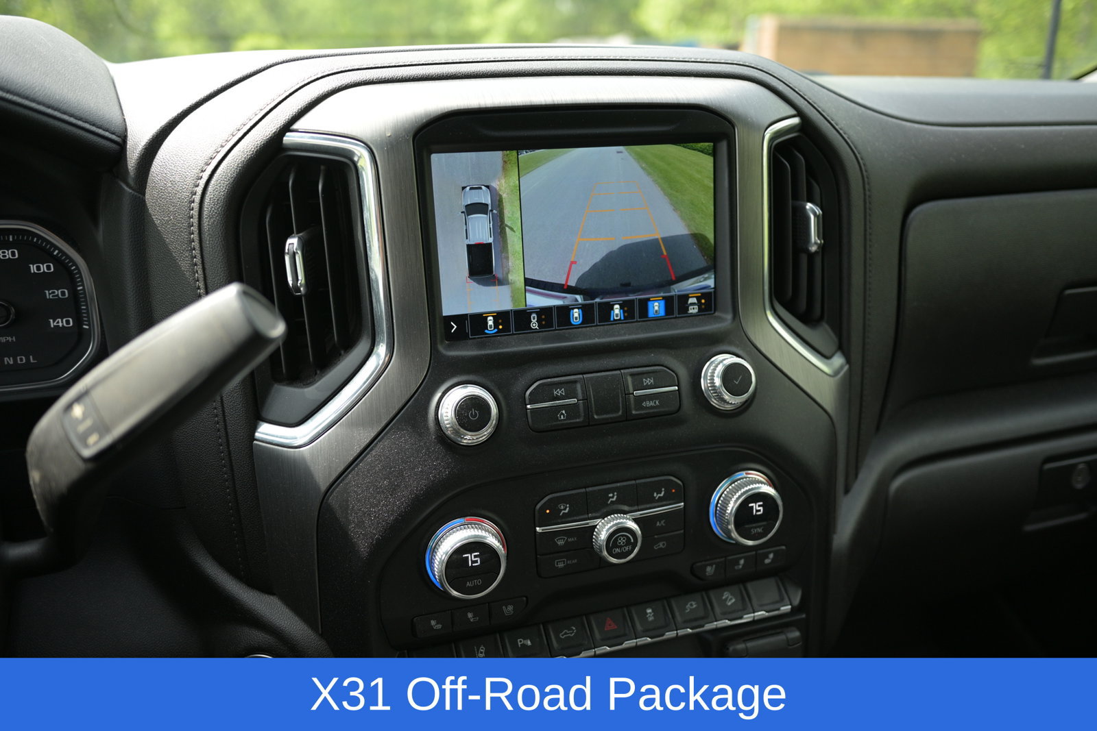 Used 2023 GMC Sierra 2500 Denali w/ Denali Ultimate Package AWD/4WD image 35