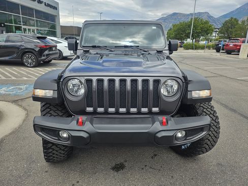 Used 2022 Jeep Wrangler Unlimited Rubicon AWD/4WD image 2