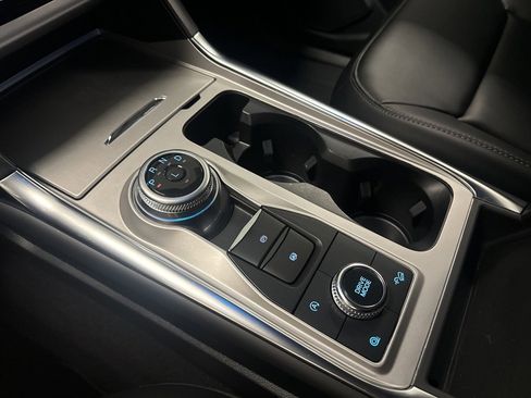 Certified 2023 Ford Explorer XLT w/ Equipment Group 202A image 13