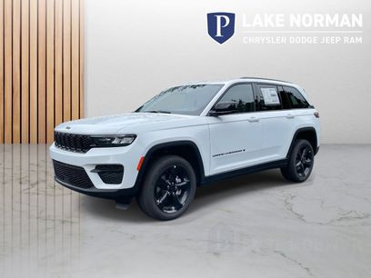 New 2025 Jeep Grand Cherokee Altitude