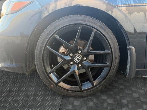 Certified 2025 Honda Civic Sport image 13