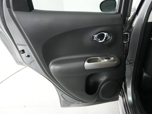 Used 2013 Nissan Juke SV AWD/4WD image 24