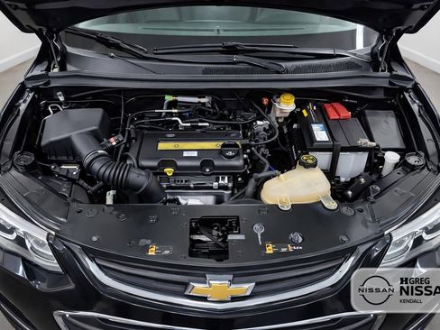Used 2020 Chevrolet Sonic Premier FWD image 11