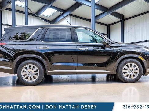 Used 2024 Hyundai Palisade SEL FWD image 31