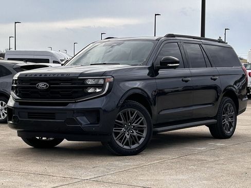 New 2026 Ford Expedition Max Platinum w/ Stealth Appearance Package image 25