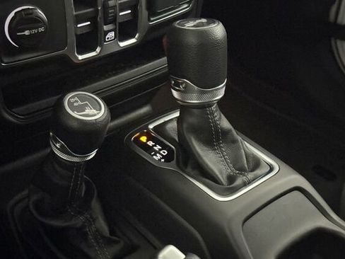 New 2026 Jeep Wrangler Unlimited Sport image 18