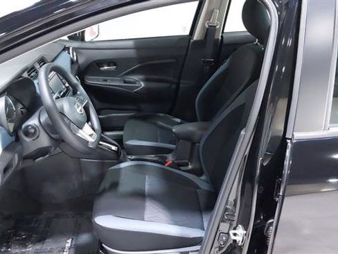 Used 2025 Nissan Versa SV w/ Trunk Package FWD image 19