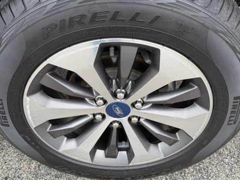 Used 2019 Ford F150 XL w/ Equipment Group 101A Mid AWD/4WD image 9