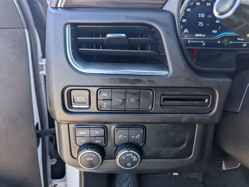 Certified 2024 Chevrolet Tahoe LT image 16