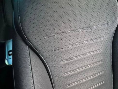 Used 2024 Mercedes-Benz C 300 Sedan image 21