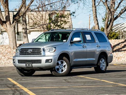 Used 2020 Toyota Sequoia SR5 w/ Premium Package image 1