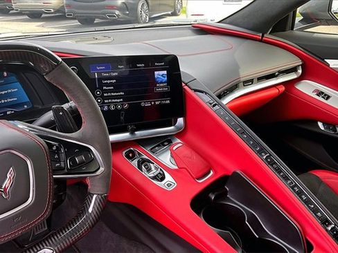 Used 2023 Chevrolet Corvette Z06 w/ Z07 Performance Package image 9