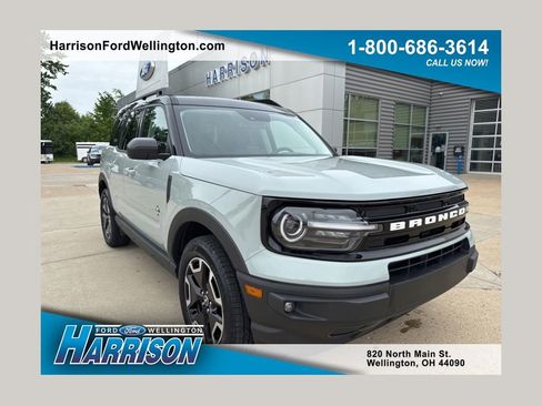 Used 2022 Ford Bronco Sport Outer Banks w/ Tech Package AWD/4WD image 1