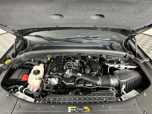 Used 2023 Jeep Grand Cherokee L Laredo image 35