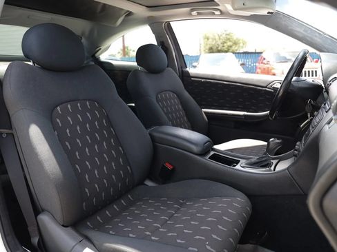Used 2002 Mercedes-Benz C 230 Coupe image 19