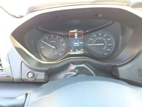 Used 2019 Subaru Crosstrek 2.0i Premium w/ Eyesight System AWD/4WD image 12