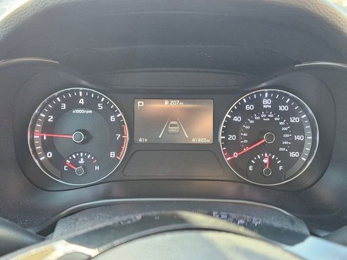 Used 2024 Kia Forte LXS FWD image 20