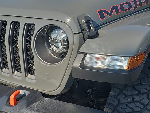 Used 2022 Jeep Gladiator Mojave w/ Cold Weather Group AWD/4WD image 29