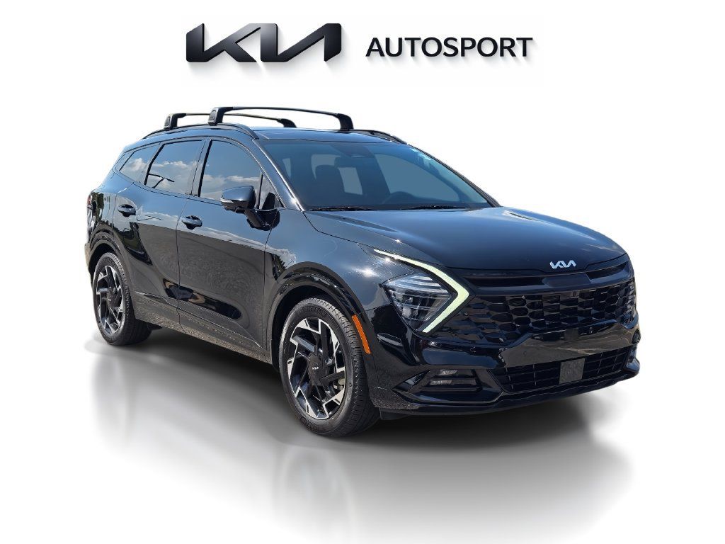 Certified 2025 Kia Sportage SX FWD image 3