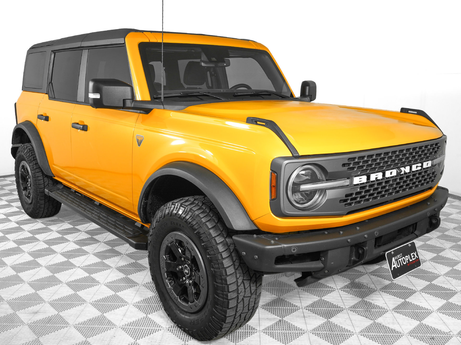 Used 2022 Ford Bronco Badlands AWD/4WD image 3